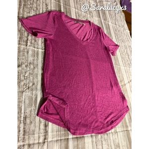 4/$10 Athleta • Split hem • Short Sleeve Shirt